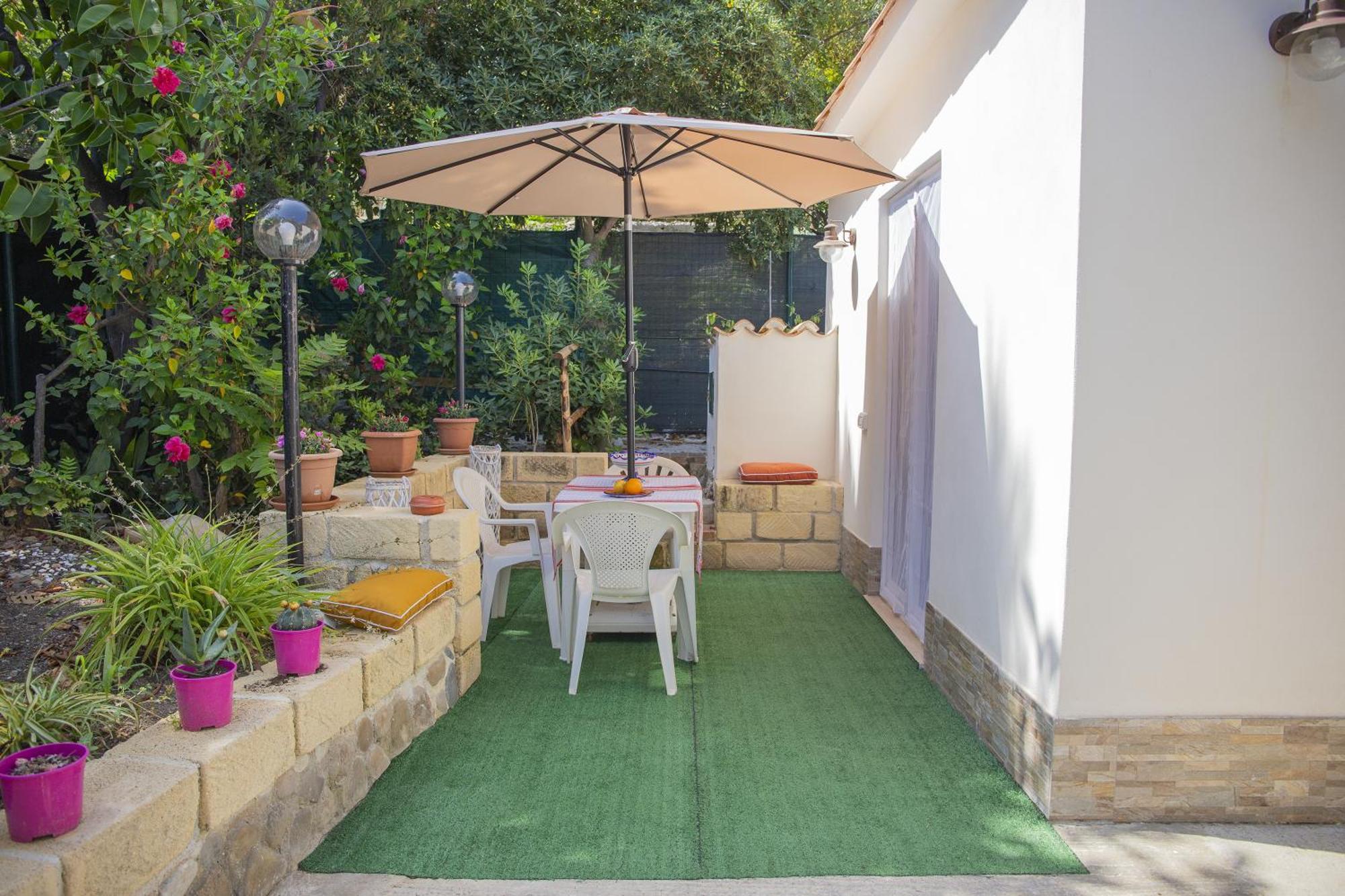 La Plaja Holiday Cefalu Exterior photo